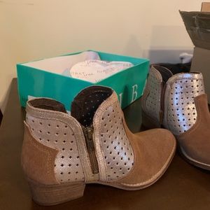 NEW Diba True booties!